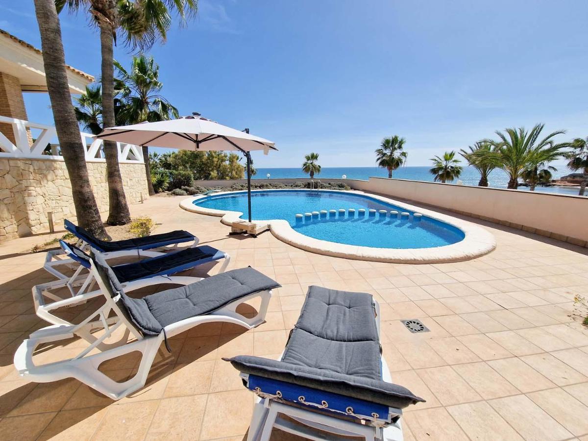 Frontline Beach Villa Playa Flamenca أوريويلا المظهر الخارجي الصورة