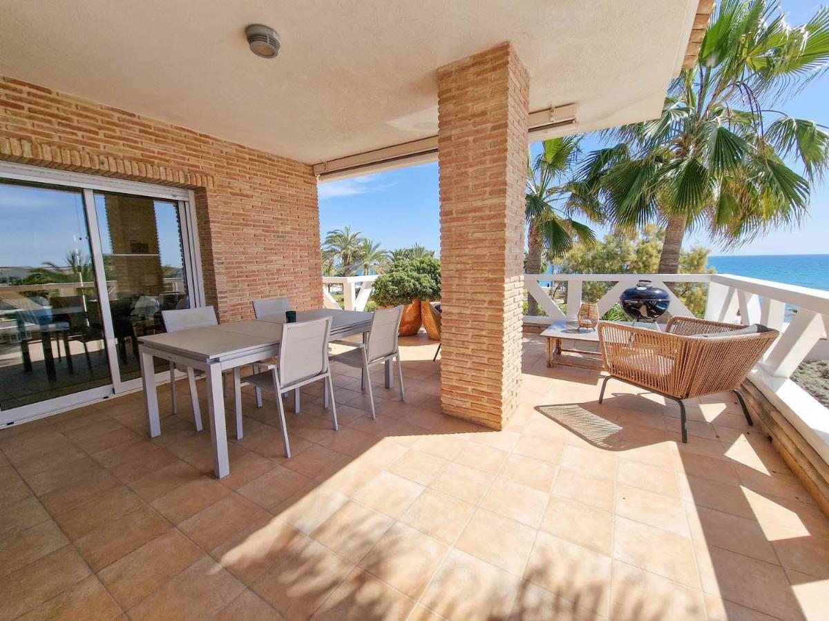 Frontline Beach Villa Playa Flamenca أوريويلا المظهر الخارجي الصورة
