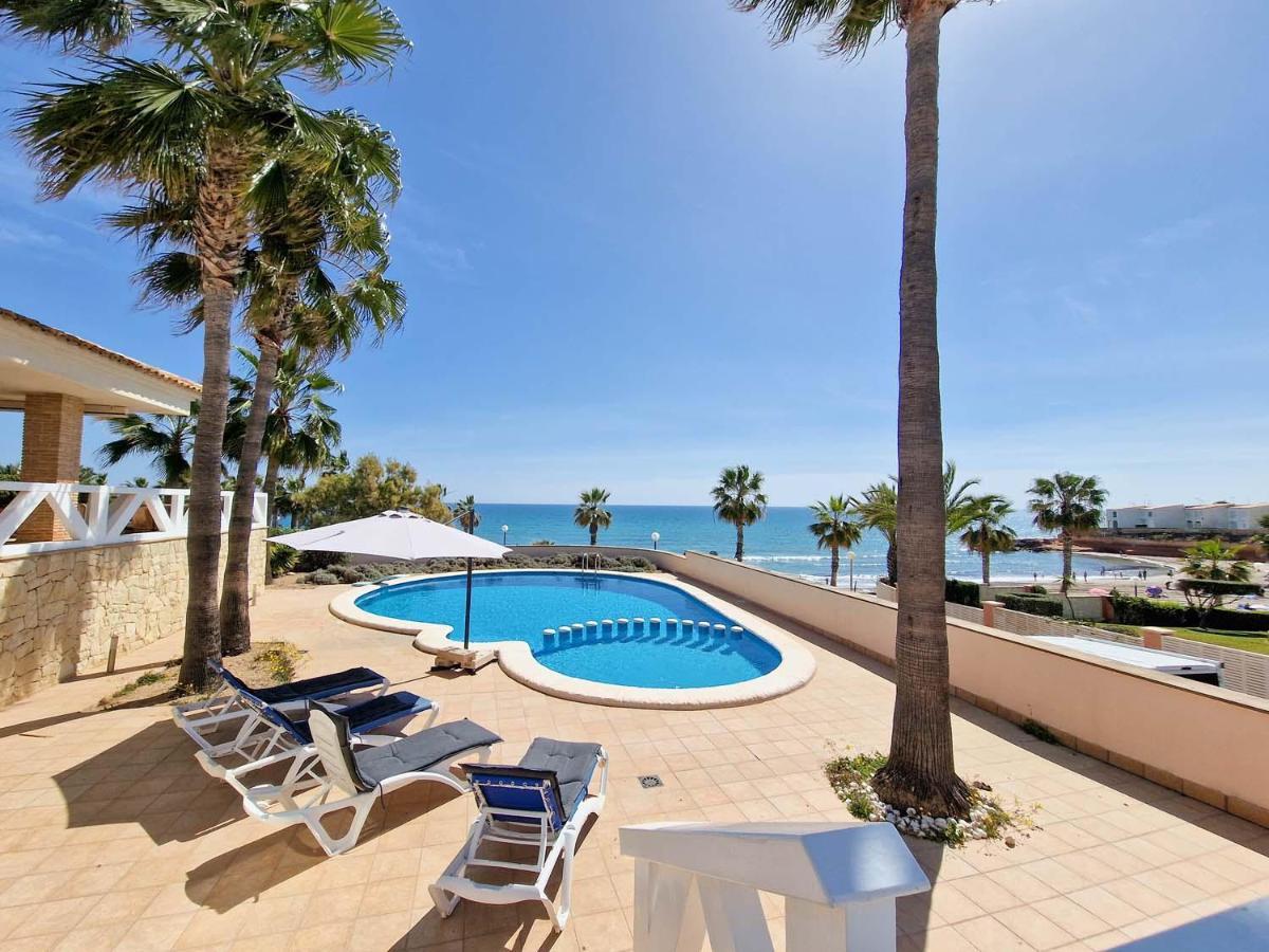 Frontline Beach Villa Playa Flamenca أوريويلا المظهر الخارجي الصورة
