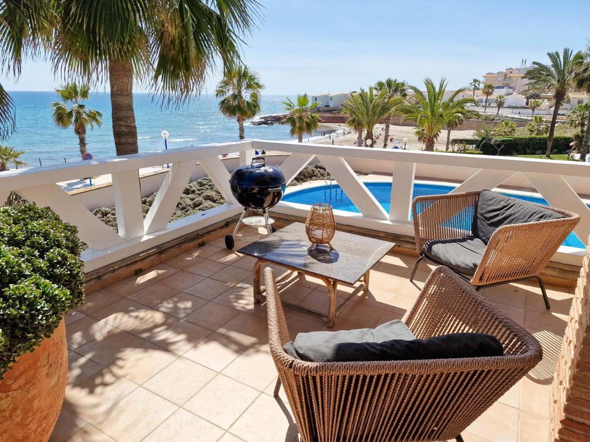 Frontline Beach Villa Playa Flamenca أوريويلا المظهر الخارجي الصورة