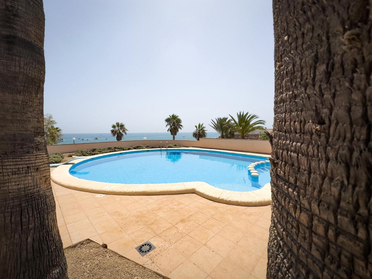 Frontline Beach Villa Playa Flamenca أوريويلا المظهر الخارجي الصورة